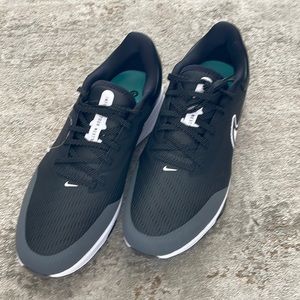 NWOB Nike Infinity Tour Next % golf shoes